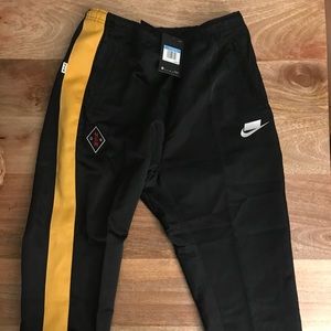 Nike Pants - NSW Nike Sweatpants Nike Pants - NSW Nike Sweatpants